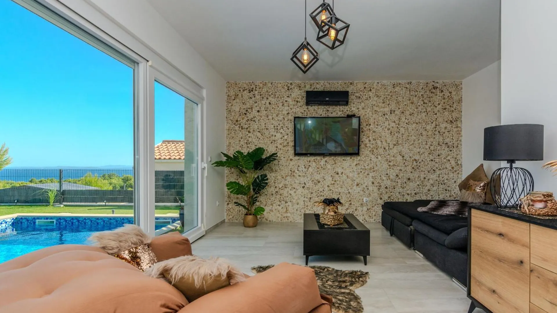 Luxury Villa With A Swimming Pool Vir - Torovi - Vir - Pedinka, Vir - 23512