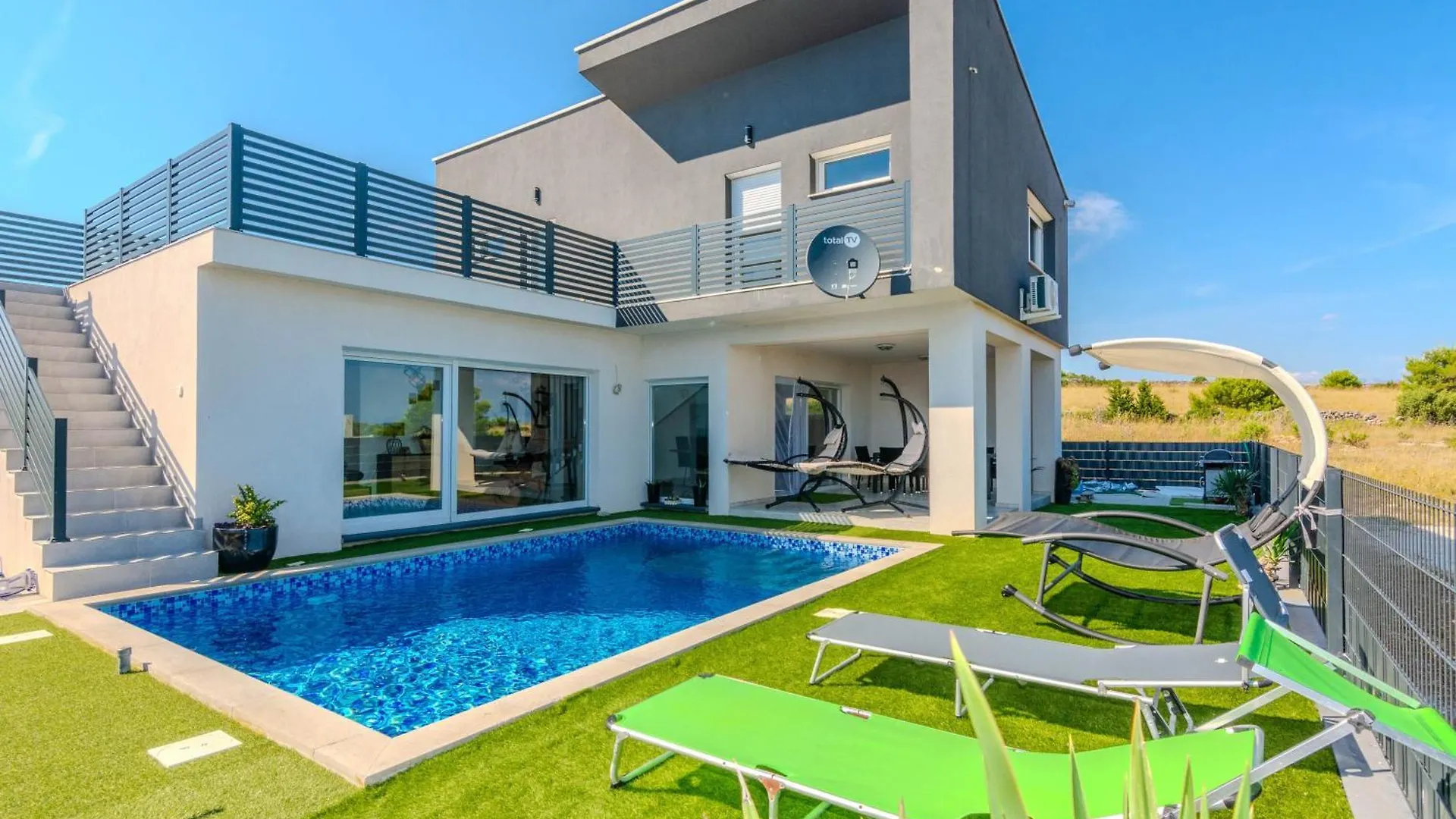 Luxury Villa With A Swimming Pool Vir - Torovi - Vir - Pedinka, Vir - 23512